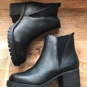 NWT Black Booties